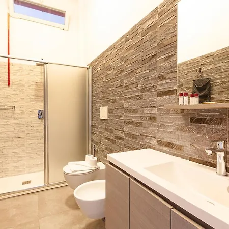 Apartment Cosy Nearby Piazza Insubria! Book Now! Milan